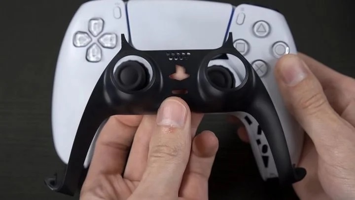 PS5, DualSense