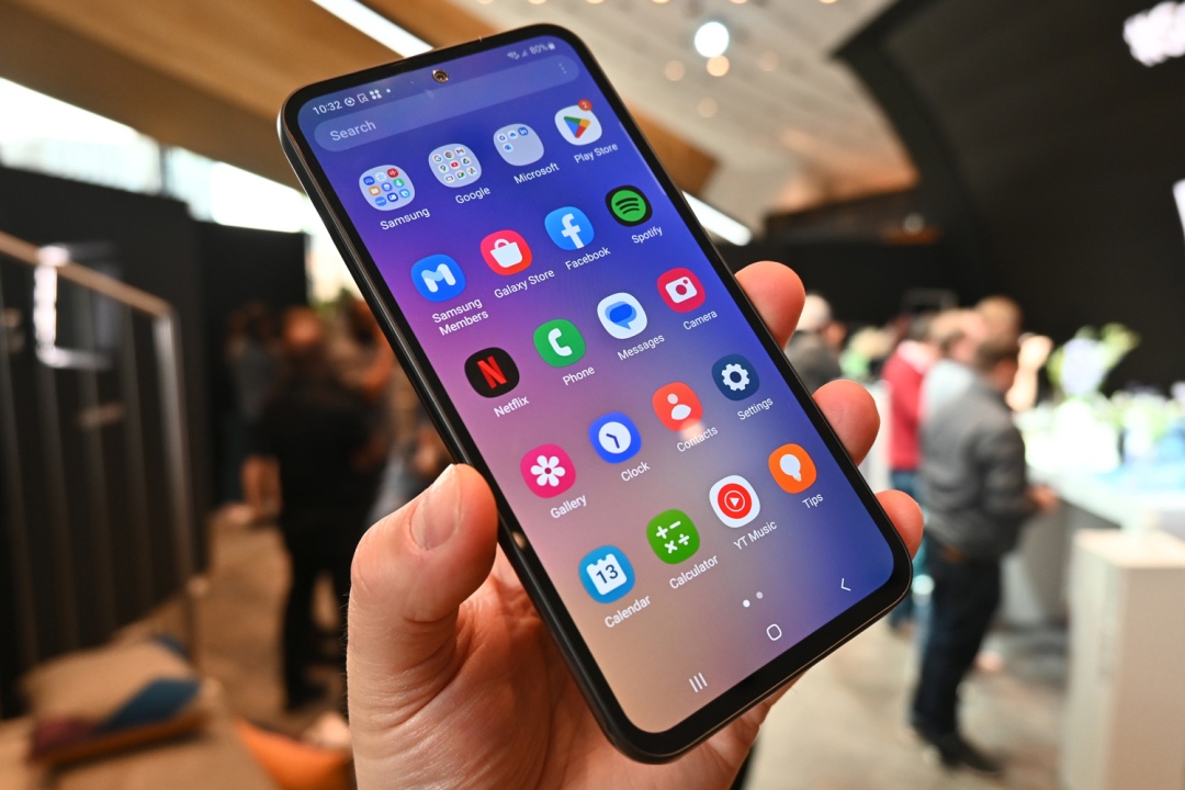 galaxy-a53-ve-galaxy-a54-mayis-2023-guncellemesi-aldi