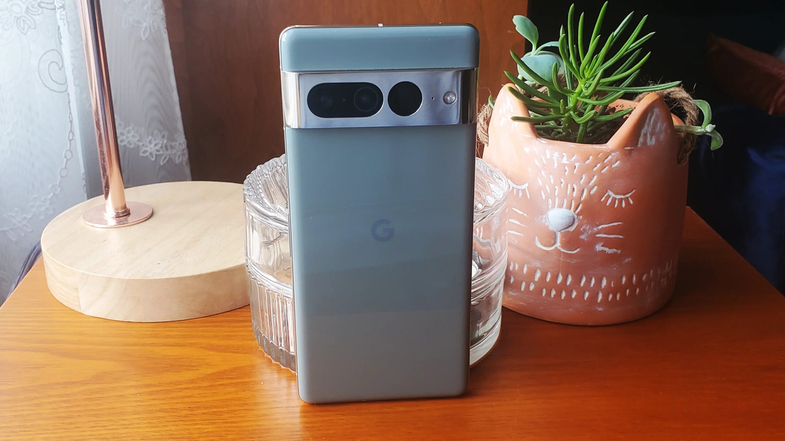google-pixel-7a-dayaniklilik-testinde-prodan-daha-iyi-duruyor