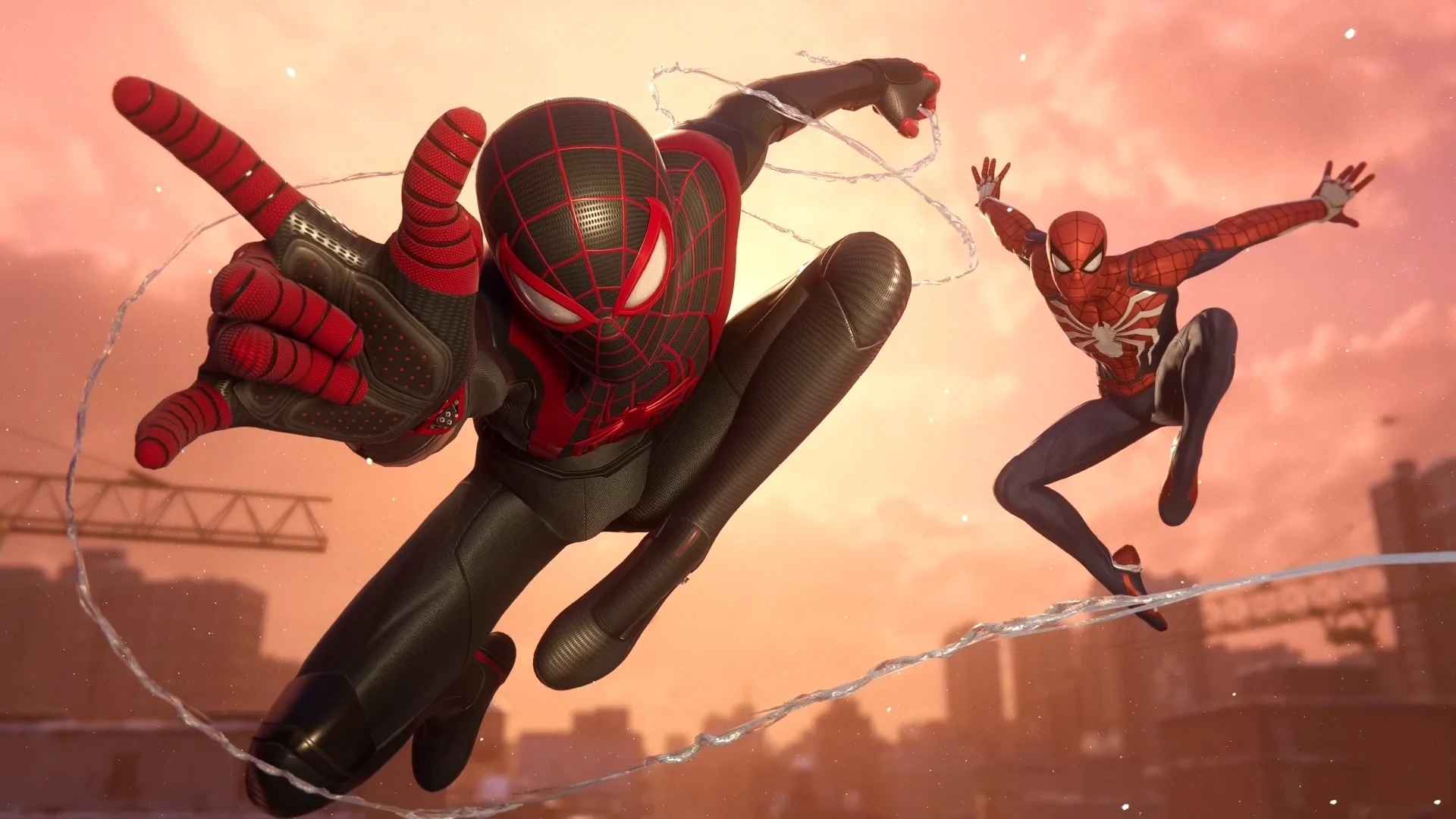 spider-man-2-symbiote-suit-ve-buyuk-yeni-oynanis-ozelliklerini-onayladi